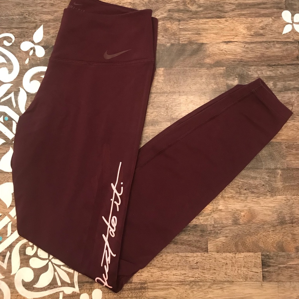 Nike leggings